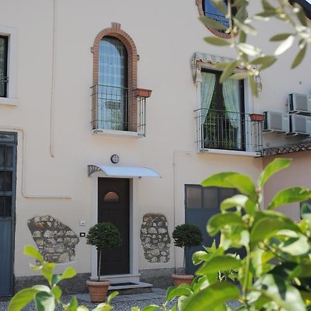 Casa Vacanze Dalmolin Hotel Valeggio sul Mincio Exterior foto